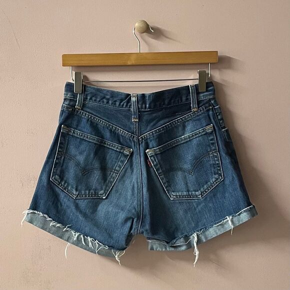 Vintage Levi’s 501 Distressed Dark Wash Cut Off Denim Shorts 27-28” Waist GUC - Picture 2 of 11
